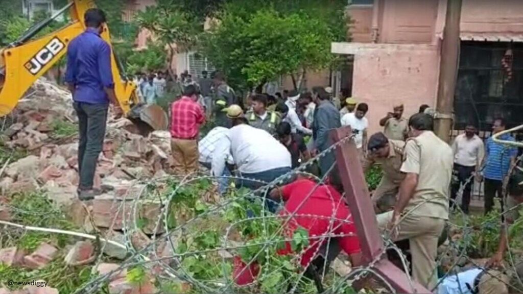 दीवार गिरने से चार निर्माण श्रमिकों की मौत