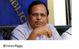 मसाज देने के मामले में नया मोड़